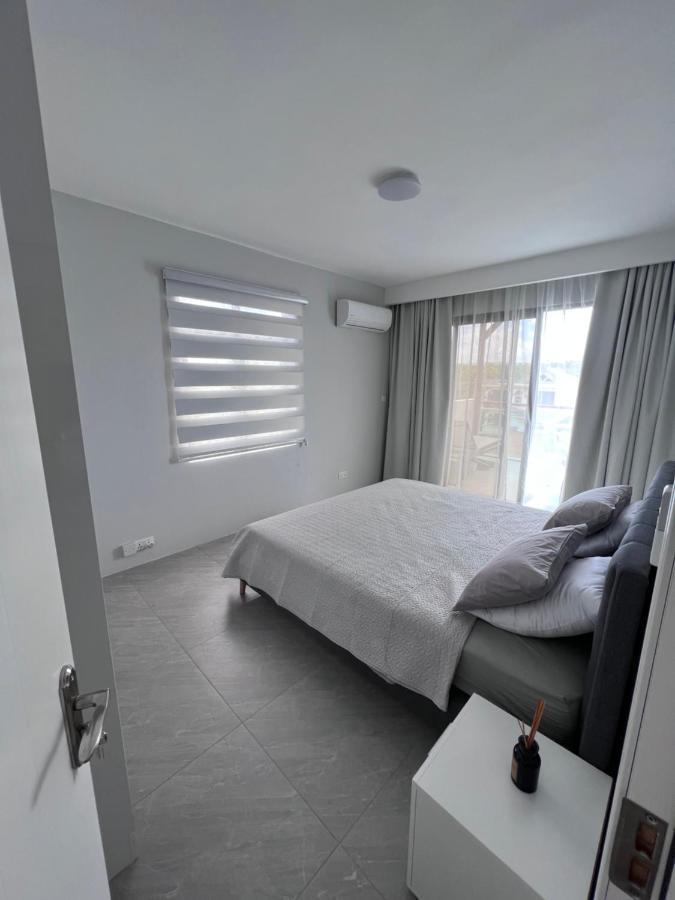 Apartment 3bd New Luxury Penthouse, Big Terrace, 5min From