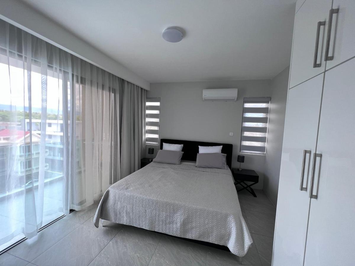 3bd New Luxury Penthouse, Big Terrace, 5min From *